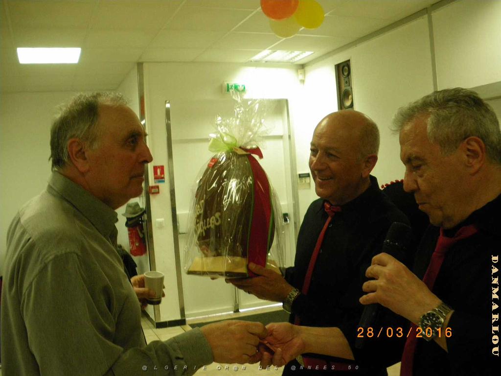 2016 03 28 ST LAURENT DU VAR PAELLA POUR PAQUES AVEC L ALFAN (40).JPG
